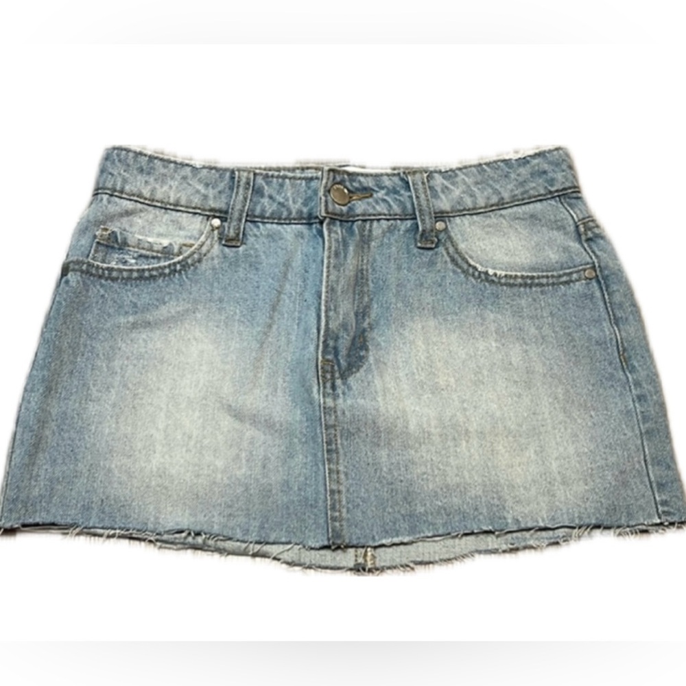 New Tilly’s mini skirt
